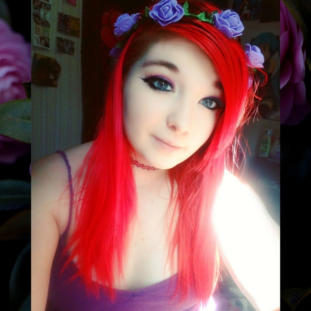 Meet your Posher, Desi